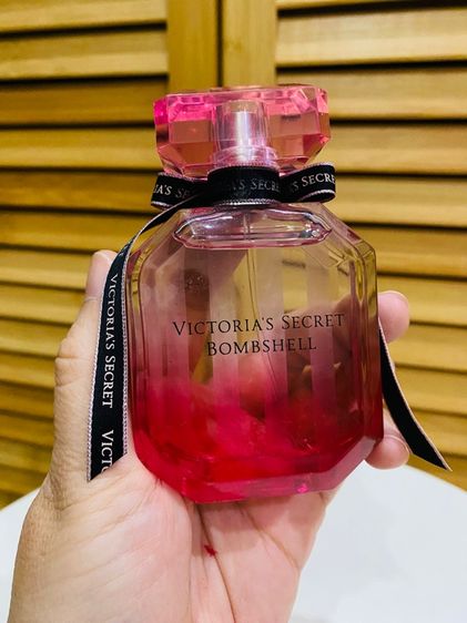 Sold out Victoria's Secret Bombshell Eau de Parfum 50ml ของแท้  No Box รูปที่ 7
