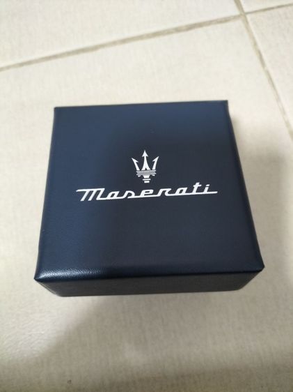 ขายสร้อยข้อมือรุ่นนี้คือ Maserati Jewels Recycled Leather Bracelet รุ่น JM223AVE16 รูปที่ 3