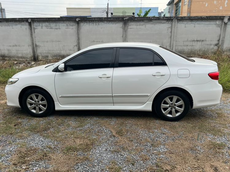 Toyota Altis 2013 1.6 E CNG Sedan เบนซิน NGV เกียร์อัตโนมัติ ขาว รูปที่ 4