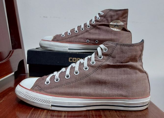 น้ำตาล UK 9.5 | EU 44 | US 10 รองเท้าผ้าใบ CONVERSE 28 cm