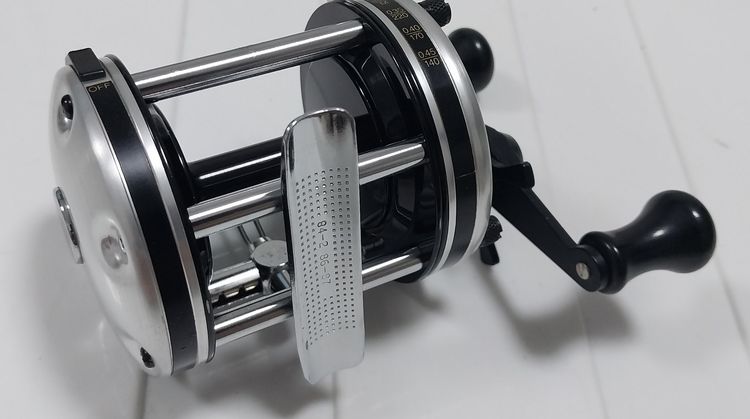 ขาย รอกตกปลาเทพในตำนาน Abu Garcia Ambassadeur 6500C MADE IN SWEDEN ของเก่า รูปที่ 6
