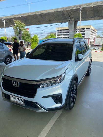 รถ Honda BR-V 1.5 EL สี ขาว