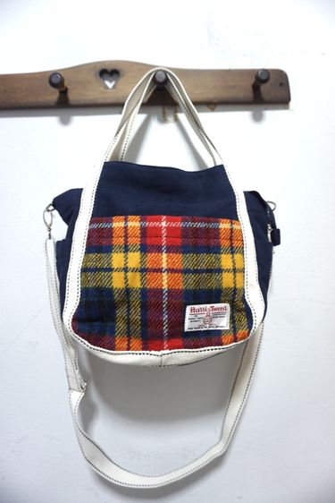 กระเป๋าสะพายข้างงานสไตล์ เกาหลี  ญี่ปุ่น  HARRIS  TWEED CHECK  CROSSBODY  Bag รูปที่ 2