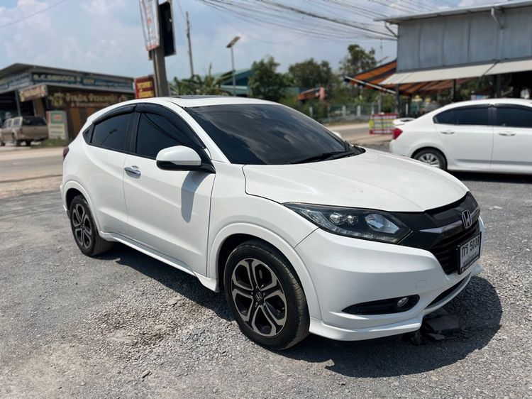 รถ Honda HR-V 1.8 EL สี ขาว