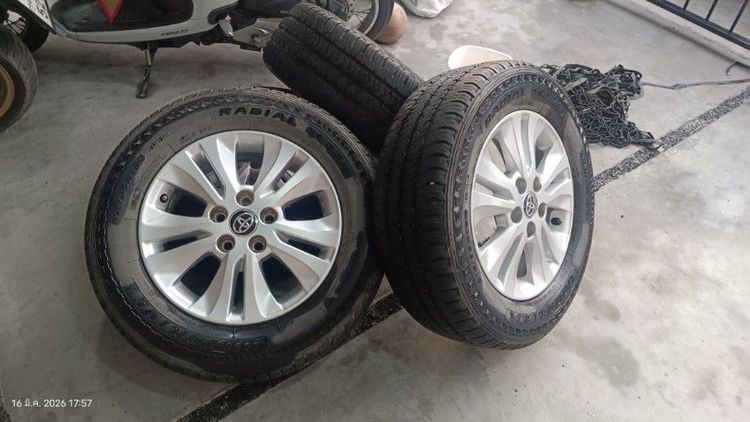 อะลูมิเนียมอัลลอย อื่นๆ ล้อแม็กTOYOTA REVO ขอบ16 5รู114 ยางปี24 ไม่ปะไม่บวมใช้งานยาวๆเลย
