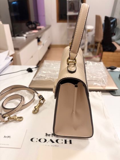 Coach รูปที่ 9