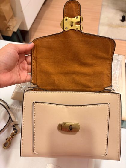 Coach รูปที่ 4