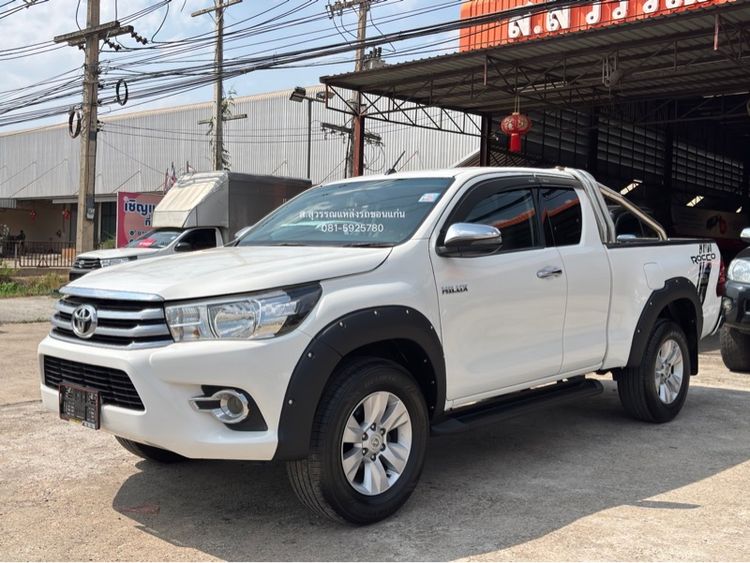 Toyota Hilux Revo 2016 2.4 G Prerunner ดีเซล เกียร์ธรรมดา ขาว รูปที่ 2