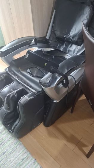 เก้าอี้นวด ตามสภาพ ใช้งานได้ปกติ หนังต้องเปลี่ยน 7999 รูปที่ 4