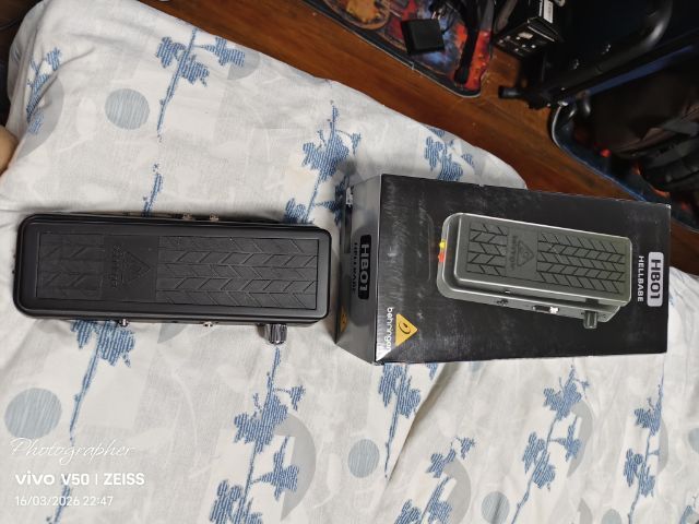 Hell babe wahwah pedel hb01 สภาพเหมือนใหม่ พร้อมกล่อง คู่มือ  ขาย 1900 บาทรวมส่งครับ รูปที่ 2