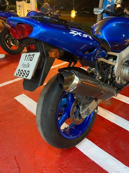 Kawazaki Zx9r รูปที่ 2