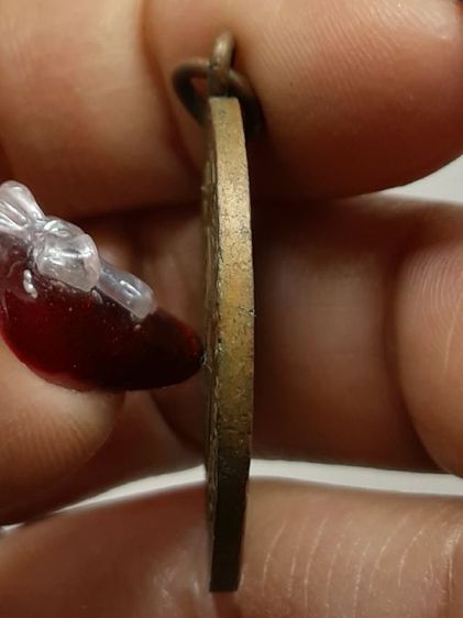 เหรียญกลมหลวงพ่อกลั่น วัดพระญาติ เนื้อทองแดง รูปที่ 4