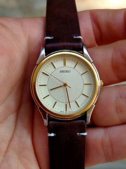 ทอง นาฬิกา Seiko ถ่าน 
สภาพดี เดินดี ใช้งานปกติ