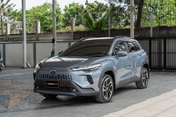 รถ Toyota Corolla Cross 1.8 HEV Premium Luxury สี เทา