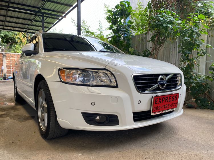 Volvo V50 2013 2.0 Sedan เบนซิน ไม่ติดแก๊ส เกียร์อัตโนมัติ ขาว รูปที่ 3
