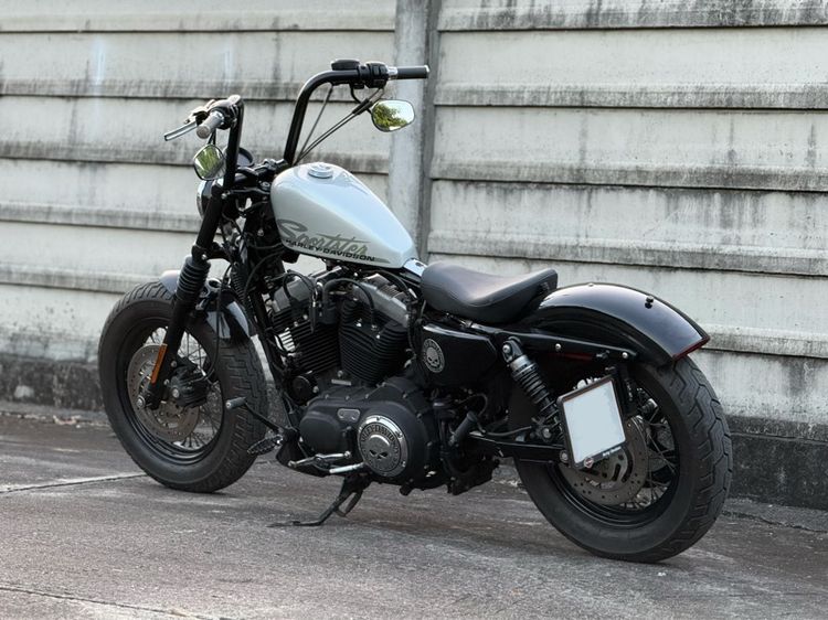 Sportster Forty-Eight 48 ปี 2010 รูปที่ 6