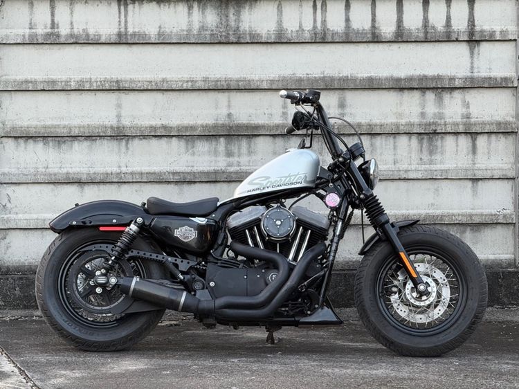 Sportster Forty-Eight 48 ปี 2010 รูปที่ 2