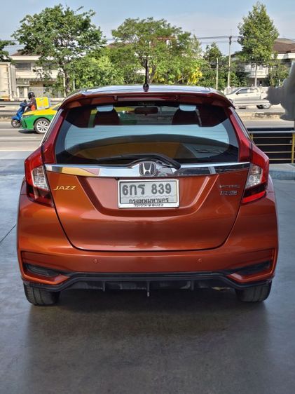 Honda Jazz 2017 1.5 RS+ Sedan เบนซิน ไม่ติดแก๊ส เกียร์อัตโนมัติ ส้ม รูปที่ 4