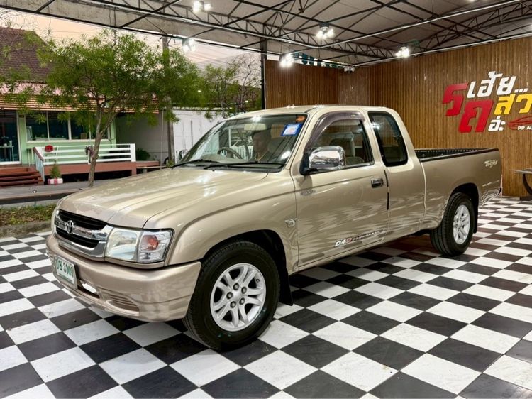 Toyota Hilux Tiger D4D 2003 รุ่นย่อยอื่นๆ Pickup ดีเซล ไม่ติดแก๊ส เกียร์ธรรมดา บรอนซ์ทอง รูปที่ 2