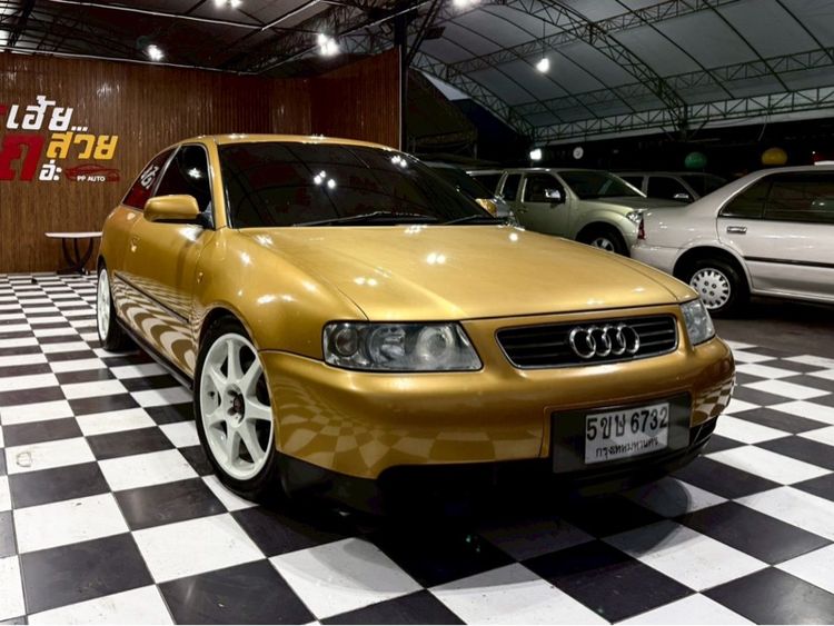 รถ Audi Audi A3  2.0 TFSI สี เหลือง