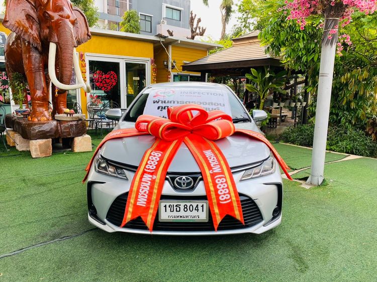 รถ Toyota Altis 1.6 G สี เทา