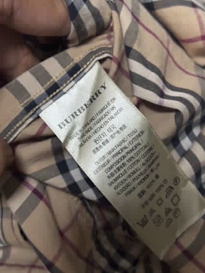 เสื้อ Burberry แขนยาว ของแท้ รูปที่ 4