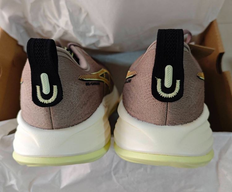 มือ1 Asics Cumulus27 Us10.5 ของแท้พร้อมกล่อง รูปที่ 8