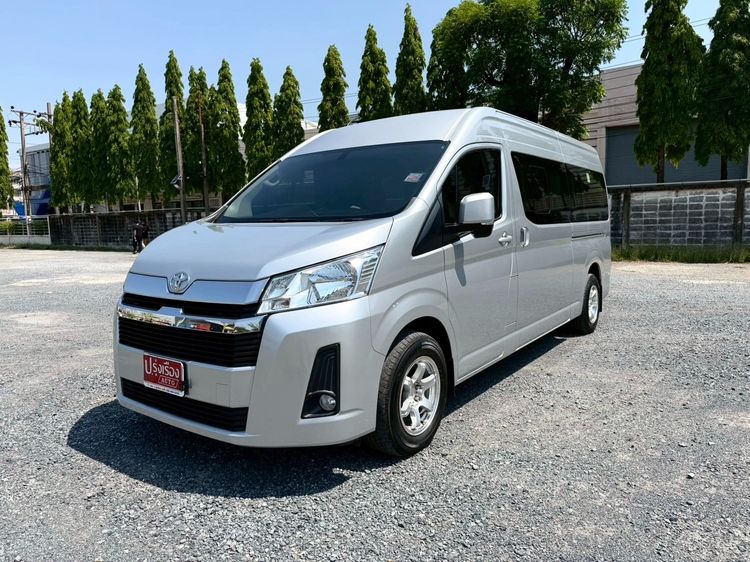 Toyota Commuter 2020 2.8 Van ดีเซล ไม่ติดแก๊ส เกียร์อัตโนมัติ เทา