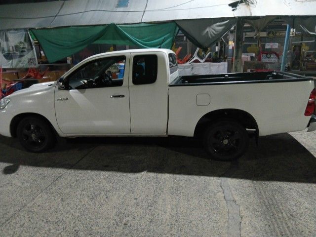 Toyota Hilux Vigo Champ 2014 Smart Cab 2.5 J Pickup ดีเซล เกียร์ธรรมดา ขาว รูปที่ 2