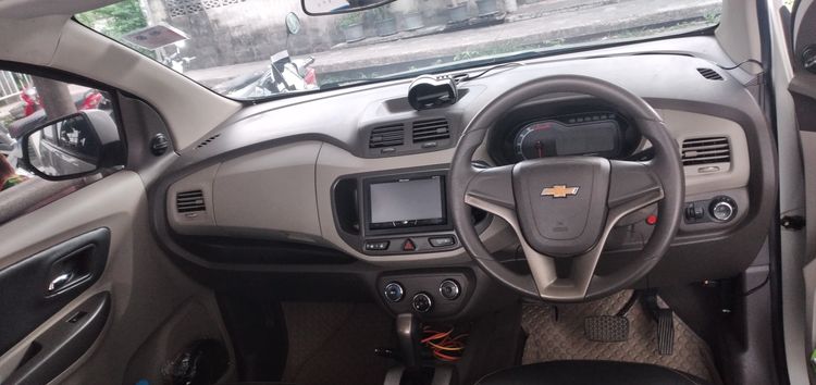 Chevrolet Spin 2014 1.5 LTZ Utility-car เบนซิน เกียร์อัตโนมัติ ขาว รูปที่ 2