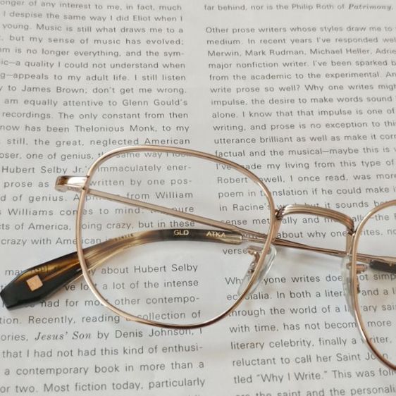 กรอบแว่นตาวินเทจญี่ปุ่น เก่าเก็บไม่ผ่านการใช้งาน ทรงสวยคลาสสิค ค่าส่ง50 รูปที่ 4