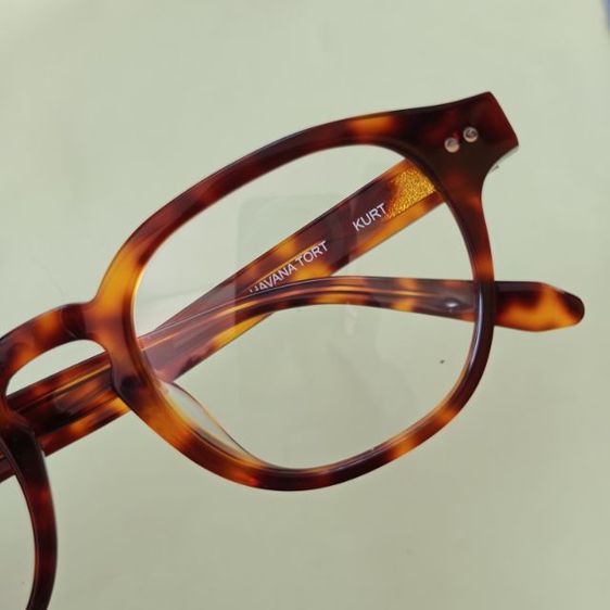 กรอบแว่นตาวินเทจญี่ปุ่น เก่าเก็บไม่ผ่านการใช้งาน ทรงสวยคลาสสิค ค่าส่ง50 รูปที่ 2