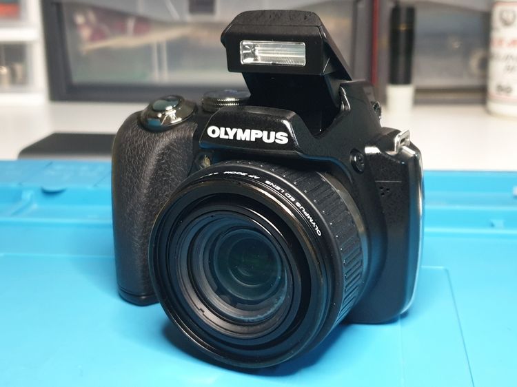 กล้อง OLYMPUS SP-565UZ 10MP CCD ซูม 20X มีกันสั่น สภาพดี ใช้แบต AA 4 ก้อน รูปที่ 2