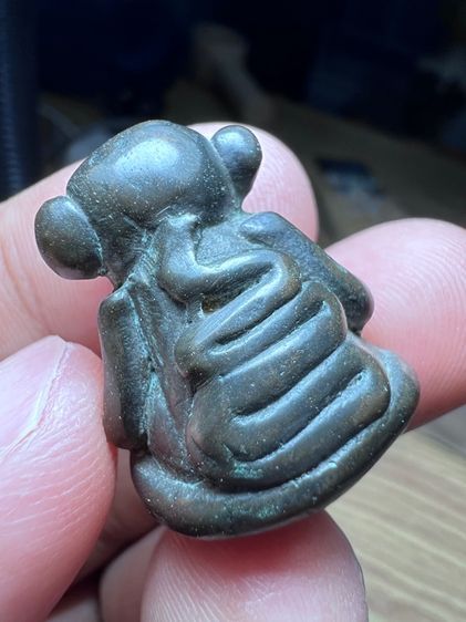 พระปิดตาเนื้อแร่ศิลปะนครศรีธรรมราช รูปที่ 6