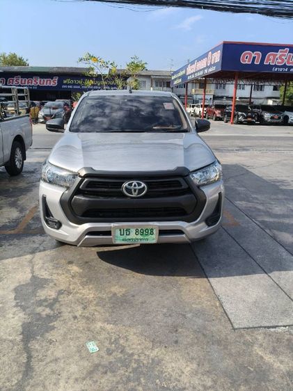 Toyota Hilux Revo 2020 2.4 E Pickup ดีเซล ไม่ติดแก๊ส เกียร์อัตโนมัติ บรอนซ์ทอง รูปที่ 3