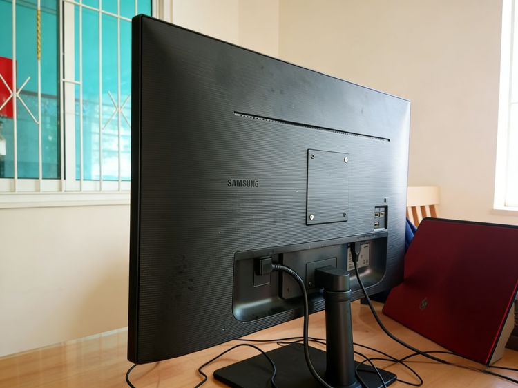  三星显示器 S32BM700UE รูปที่ 2