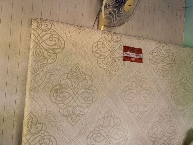 ที่นอน​ 6​ ฟุต​ ​สภาพดี​ คุณภาพดีมาก รูปที่ 2