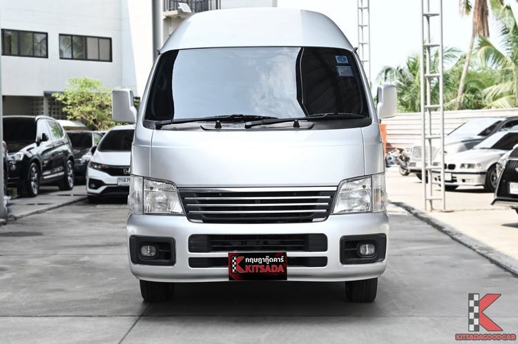 Nissan Urvan 2004 3.0 Base Van ดีเซล ไม่ติดแก๊ส เกียร์ธรรมดา บรอนซ์เงิน รูปที่ 2