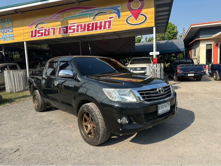 รถ Toyota Hilux Vigo Champ Double Cab 2.7 E สี ดำ