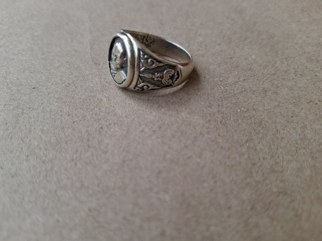 แหวนหลวงพ่อแพ  รูปที่ 2