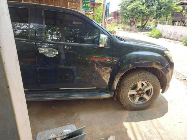 รถ Isuzu D-MAX 2.5 Hi-Lander Z Prestige Ddi VGS Turbo สี ดำ