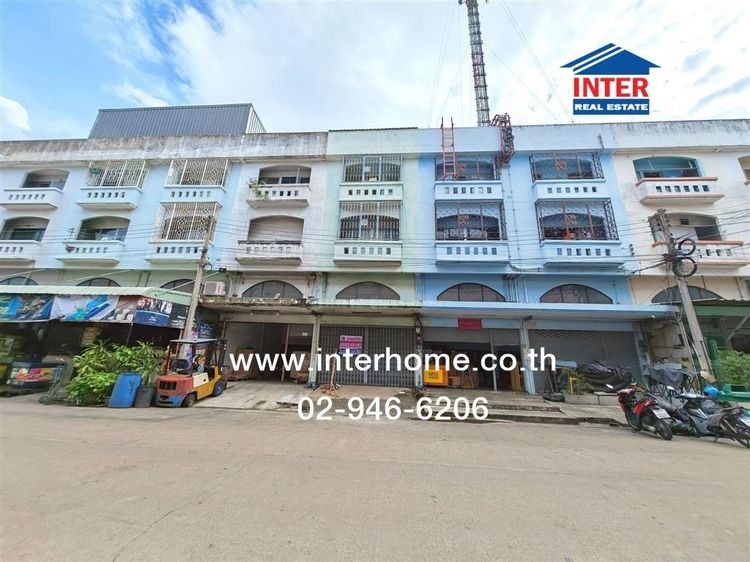 อาคารพาณิชย์ 3.5 ชั้น 20 ตร.ว. อาคารพาณิชย์ ใกล้ตลาดน้ำท่าเรือศาลายา ตลาดกิเลน ถนนบรมราชชนนี ถนนทางหลวงชนบท นฐ3004 (ถนนนครปฐม-คลองโยง) 