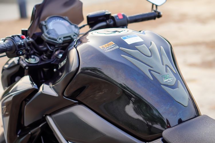 KAWASAKI Z900 ABS ปี 2016 (จดทะเบียน 2020) ฟรีดาวน์ วิ่งเพียง 4,xxx km สภาพป้ายแดง รูปที่ 12