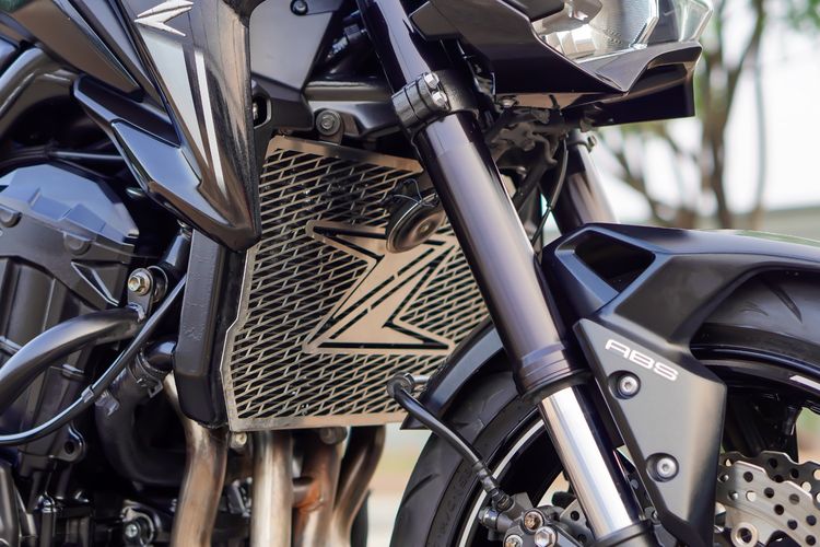 KAWASAKI Z900 ABS ปี 2016 (จดทะเบียน 2020) ฟรีดาวน์ วิ่งเพียง 4,xxx km สภาพป้ายแดง รูปที่ 16