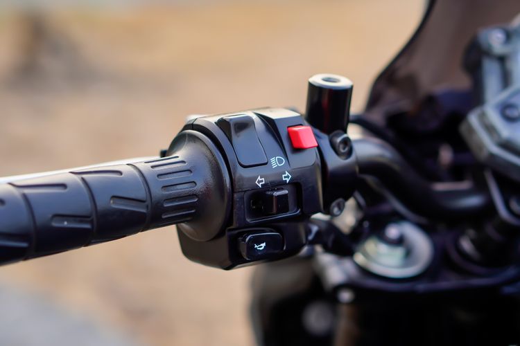 KAWASAKI Z900 ABS ปี 2016 (จดทะเบียน 2020) ฟรีดาวน์ วิ่งเพียง 4,xxx km สภาพป้ายแดง รูปที่ 13