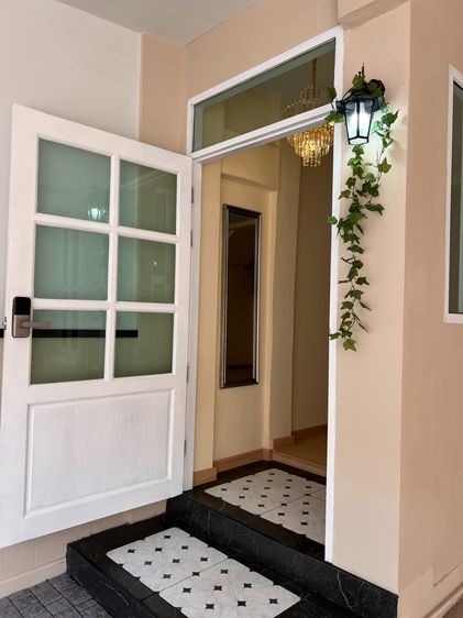 ไม่มี ขายทาวน์เฮ้าส์ 3 นอน 3 น้ำ ติดถนนติวานนท์ ตรงข้าม ร.ร.พระหฤทัยนนทบุรี รูปที่ 4