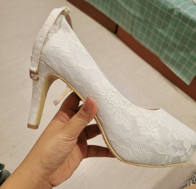 รองเท้าเจ้าสาว รูปที่ 2