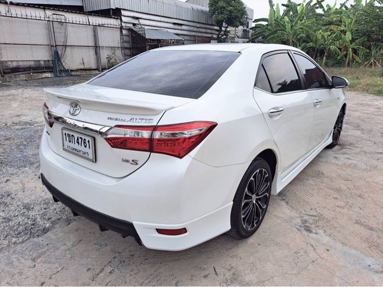 Toyota Altis 2016 1.8 S Sedan เบนซิน ไม่ติดแก๊ส เกียร์อัตโนมัติ ขาว รูปที่ 4