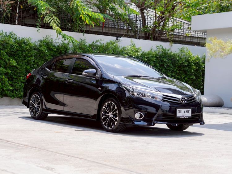 Toyota Altis 2014 1.8 Esport Sedan เบนซิน ไม่ติดแก๊ส เกียร์อัตโนมัติ ดำ