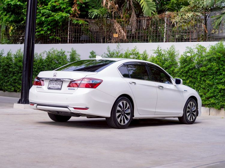 Honda Accord 2019 2.0 Hybrid Sedan ไฮบริด ไม่ติดแก๊ส เกียร์อัตโนมัติ ขาว รูปที่ 4